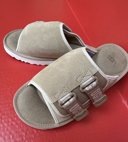 NUOVO!! UGG SANDALO SLIDE GOLDENCO STRAP PANTOFOLA taglia 8 SABBIA SANTORINI
