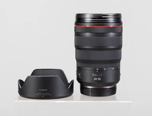 Neuwertiges Canon RF 24-70mm F2.8 L IS Profi Weitwinkel Zoomobjektiv - Bild 1 von 8