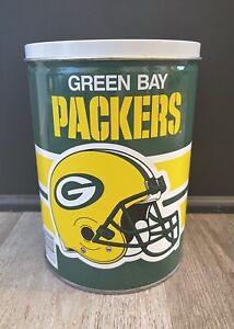 1992 P&K NFL Football Green Bay Packers 8" Popcorn Tin Metal Trash Can & Sticker