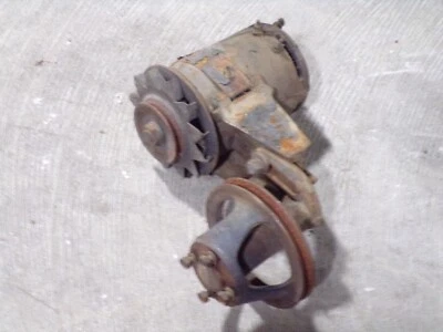 Ford Flathead 8BA 1949 1950 1951 1953 generador y soporte de montaje polea V8 Foto 1 de 3