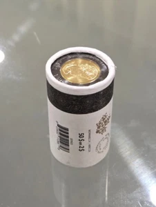CANADÁ $2 ANILLO NEGRO ESPECIAL ROLLO ENVOLVENTE MONEDA - HONOR A LA REINA ISABEL II 2022 - Imagen 1 de 5