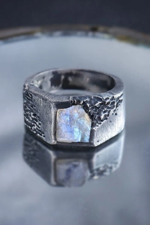 Anillo de piedra lunar arco iris para hombre anillo de plata de ley 925 anillo de sello anillo vintage Foto 1 de 4