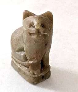 Vintage Hand Carved Soapstone Japanese CAT Netsuke 1.75" Cat Bead - Picture 1 of 8