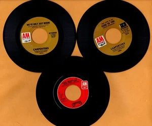 3 vinilos The Carpenters 45 RPM (cerca de ti-solo acabamos de empezar-haz creer) - Imagen 1 de 7