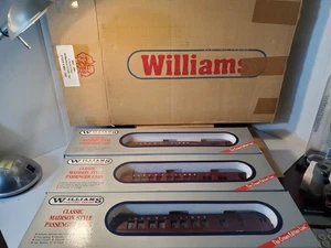 Williams M60-GM3 Luxury Lines 60' Madison Passenger 3 Car Set Crown Edition NIB - Picture 1 of 17