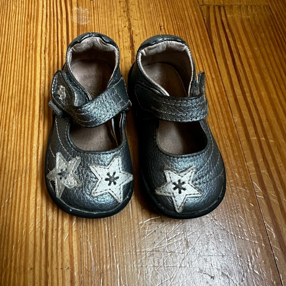 Pediped Grip 'n' Go Cuero Starlite Peltre Gris Estrella Mary Jane Zapatos TALLA 4/4.5 Foto 1 de 4