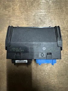 Renault Steuergerät Zentralverriegelung ZV 7700845404 73846857 - Bild 1 von 3