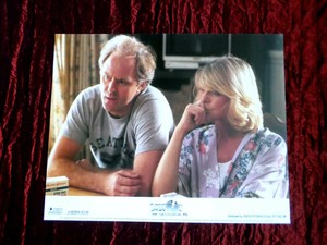 JOHN LITHGOW - MELINDA DILLON  -BIGFOOT AND THE HENDERSONS LOBBY CARD  - 8 X10