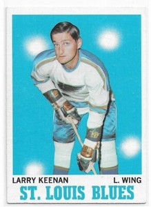 LARRY KEENAN 1970-71 Topps Hockey card #104 St. Louis Blues EX+/NR MT