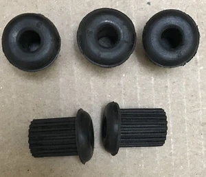 5 Rubber Shift Knob Grommets - Picture 1 of 1