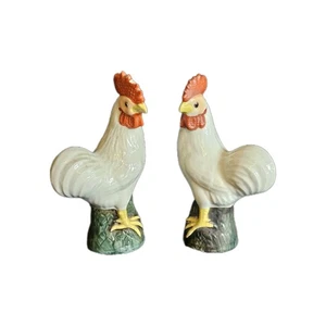 Ein altes Paar chinesische Porzellan Hähne, handbemalt - Bild 1 von 9