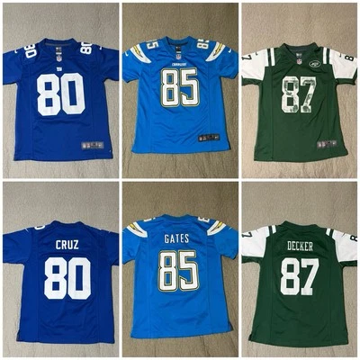 LOTE de 3 camisetas de fútbol americano Nike NFL juveniles medianas Victor Cruz Antonio Gates Decker Foto 1 de 4