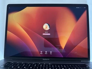 MacBook Pro 15”, i9@2.3Ghz 8c, 16GB RAM, 500GB SSD, Intel UHD 630, 2019 - Foto 1 di 8