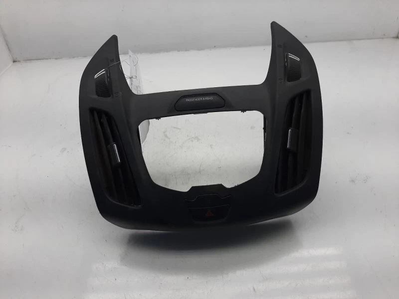 Ford Transit Connect 2014 2015 2016 OEM radio tablero central bisel  Foto 1 de 4