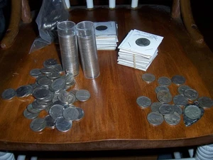 Großes Lot verschiedene Jahre Nickels 225+ oder - V, Schild, Bufflo, Jererson, Krieg - Bild 1 von 8