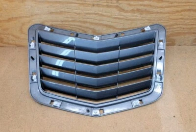 Chevrolet Corvette C7 2015-2019 capó central delantero rejilla ventilación panel OEM Foto 1 de 4