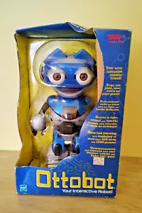 2001 Hasbro Tiger Electronics Ottobot interaktiver Roboter singt Spiel Spiel Neu im Karton LESEN - Bild 1 von 9