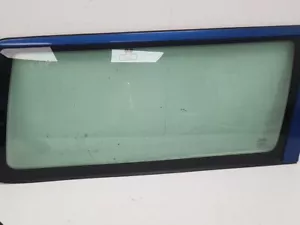 VOLVO V70 RH QUARTER PANEL WINDOW (UK DRIVER SIDE) 30674477 2003-2007 - Picture 1 of 4