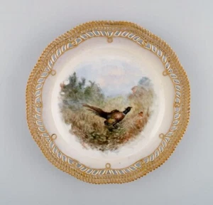 Early and rare Royal Copenhagen Fauna Danica plate in hand-painted porcelain. - Picture 1 of 4