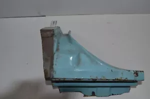 Ford Mercury Cougar XR7 1969 1970 OEM lado izquierdo inferior trasero maletero esquina relleno - Imagen 1 de 5