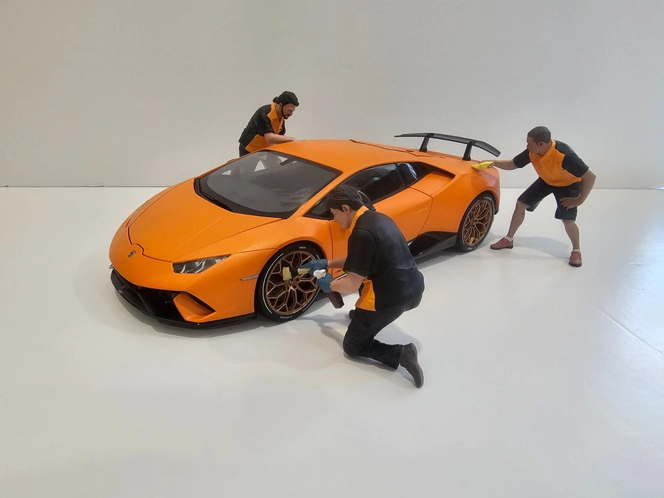 Autoart 1:18 Scale Model Car Lamborghini Huracan Performante Matt Orange 79152 - Image 1 of 4