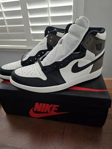 Talla 12 - Jordan 1 Retro OG High Dark Mocha - Imagen 1 de 7