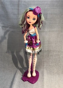 Bambola Cappellaio Madeline Ever After High 2013 1° Capitolo Firma Ribelli *LEGGI* - Foto 1 di 6