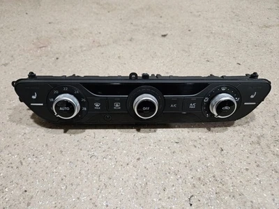 Steuergerät Audi A4 B9 8W Klimabedienteil Climate Control Unit 8W0820043Q - Image 1 of 4