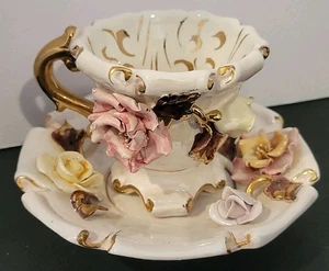 Taza de té y platillo Capodimonte Benrose 386 Italia pintado a mano oro flores 3D de colección - Imagen 1 de 19