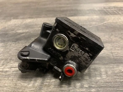 Cilindro maestro de freno delantero derecho Yamaha FZ1 2003 FJR1300 2001-2005 OEM - ¡FUNCIONA! Foto 1 de 4