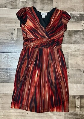 Robbie Bee Dress Size 8 Red And Black V-neck Empire Waist Striped Sunburst - Image 1 of 4
