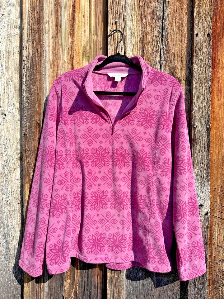 Women's GANDER MOUNTAIN guide series long sleeve pink snowflake fleece 1/4 zip L - Image 1 of 4