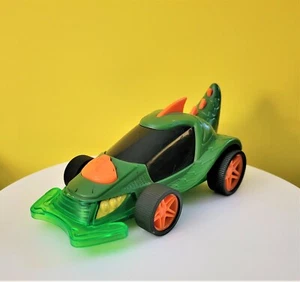 Máscara PJ Ruedas Brillantes Gekko Móvil Verde Coche Sonido y Luces Funcionando 5" Solo Juega - Imagen 1 de 6