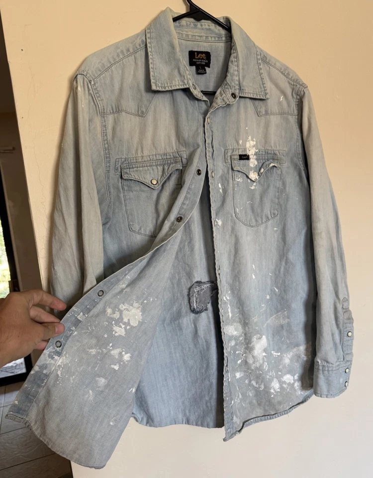 VTG Vintage Thrashed Repaired Lee Painter Denim Shirt Pearl Snap Western Size M - Image 1 of 4