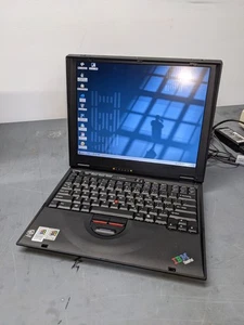 Retro raro IBM ThinkPad iSeries 1300 Intel Celeron computer portatile 12,1" Windows 98 SE - Foto 1 di 10