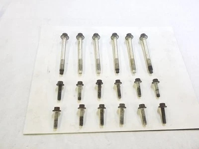 Pernos de bomba de agua montados en bloque de motor de 6,7 L | Se adapta a Ford F250 F350 2011-2016 Foto 1 de 4