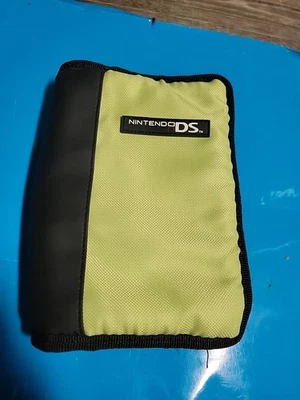 Nintendo DS Carrying Case - Green Travel Bag - Image 1 of 4