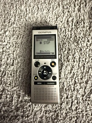Olympus WS-852 4GB Digital Voice Control Multi-Function Stereo Recorder - Image 1 of 4