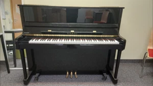 klavier kawai K300 gebraucht,schwarz,optimal für Anfänger - Bild 1 von 2