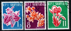 Albanien 633-35, O, Blumen - Bild 1 von 1