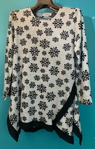 LA Soul Women's Loose Oversize Snowflake Boho Knit Top - Sz Large, Gray & Black - Picture 1 of 5