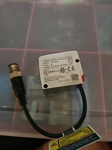 Keyence LR-TB2000C Distance Sensor - Picture 1 of 5