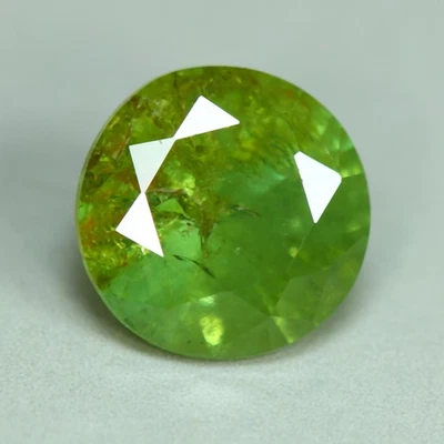 1.58 Cts_Loose Gemstone_100 % Natural Green Demantoid Garnet_Namibia - Image 1 of 3