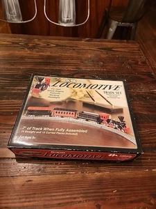 Feldstein Vintage Batteriebetriebene Druckguss Lokomotive Zugset 7’ Spur - Bild 1 von 17