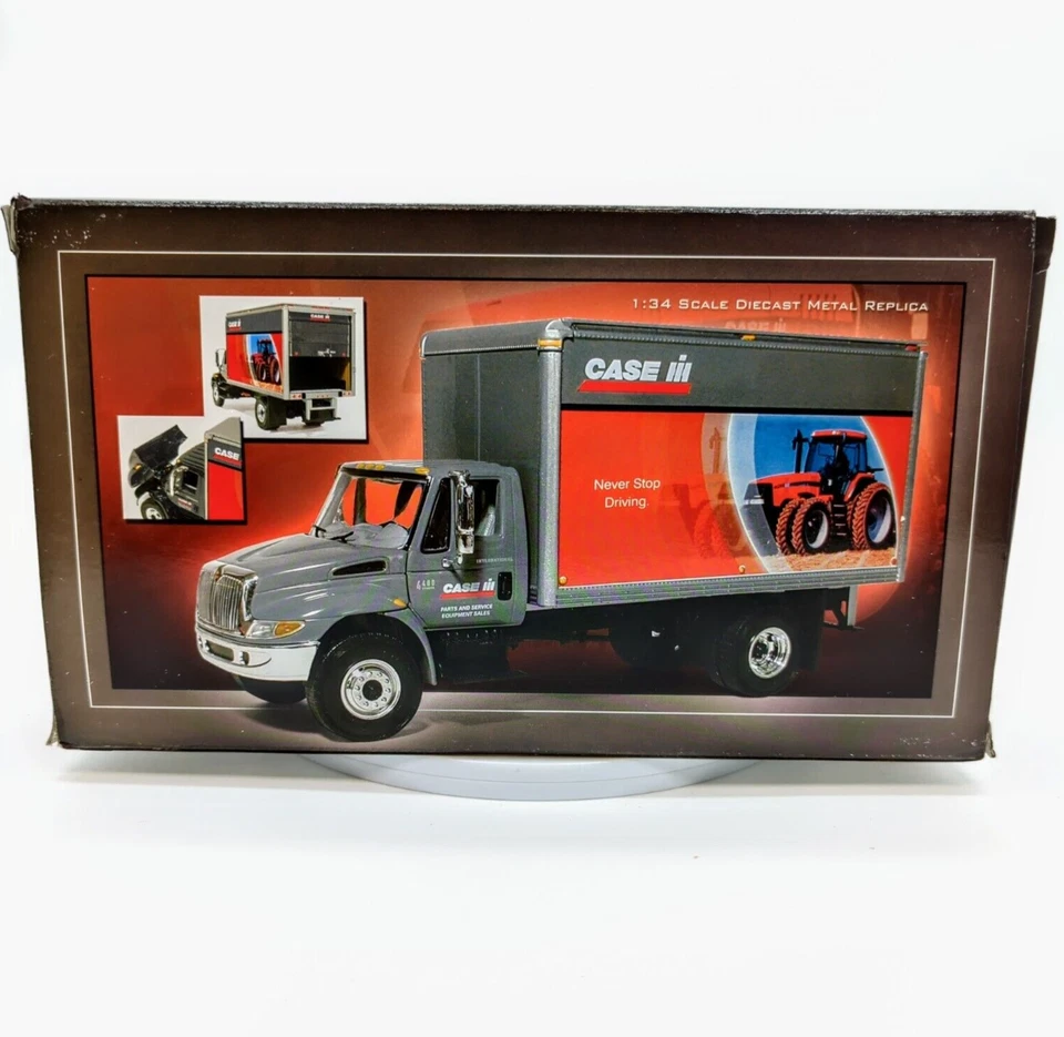 Furgoneta de reparto Case IH 4400 Series 1/34 primera marcha Foto 1 de 4