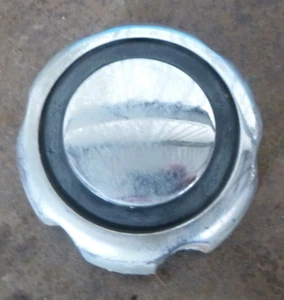 Mitsubishi Pajero NH NJ NK 5/91-10/97 Alloy Wheel Centre Cap - Picture 1 of 4