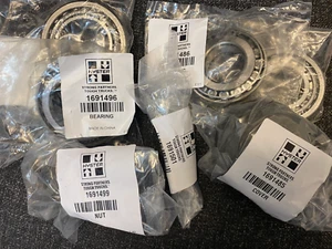 Hyster forklift wheel bearing Kit 1691496 1691486 1691499 1691485 Steering Axle - Picture 1 of 1