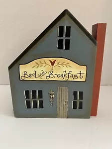 Unique Rustic Folk Art Bed and Breakfast Shelf Sitter Signed By Bob Huffman 2002 - Picture 1 of 7