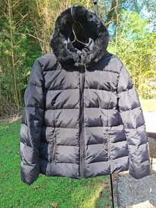Ann Taylor Woman Black Quilt Puffer Down Short Winter Coat Faux Fur Trim Hood L - Picture 1 of 24