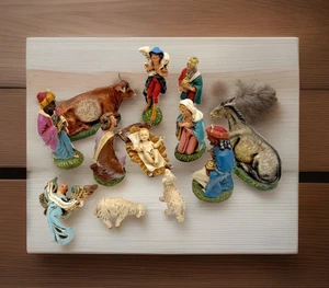 Vintage 13-teiliges 7,5" handbemaltes Krippe Set - gemarkt Italien 1950er - Bild 1 von 17